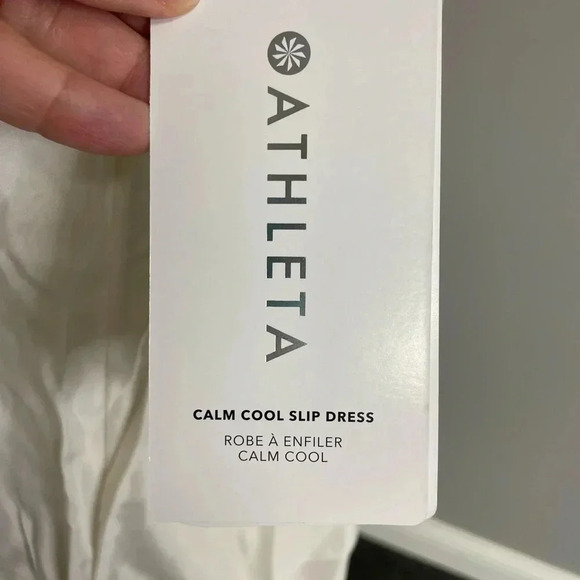Athleta NWT Women's Calm Cool Slip Dress Ivory Off White Size Medium Retail $119 - Picture 3 of 7
